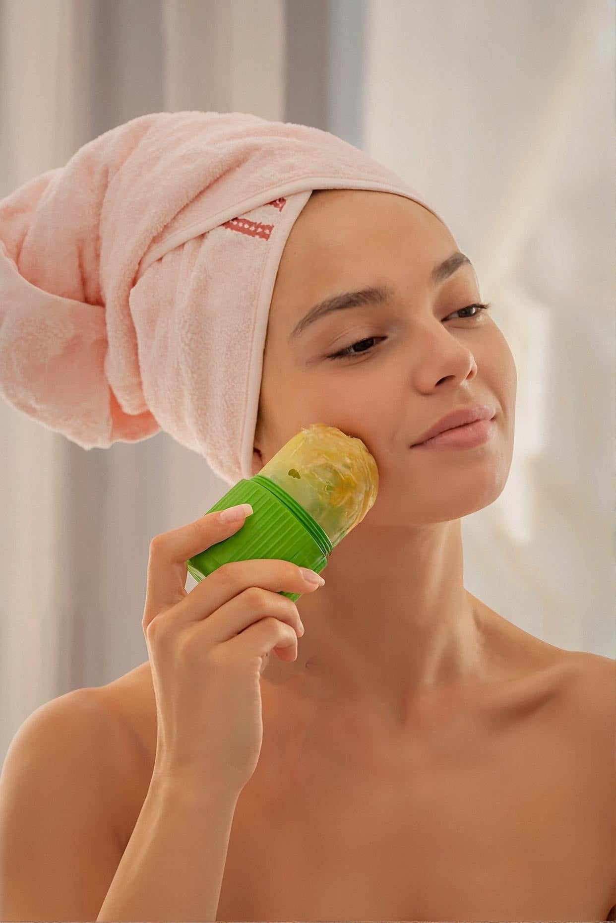 Göz Torbalarını Gideren Silikon Buz Kalıbı- Daysun